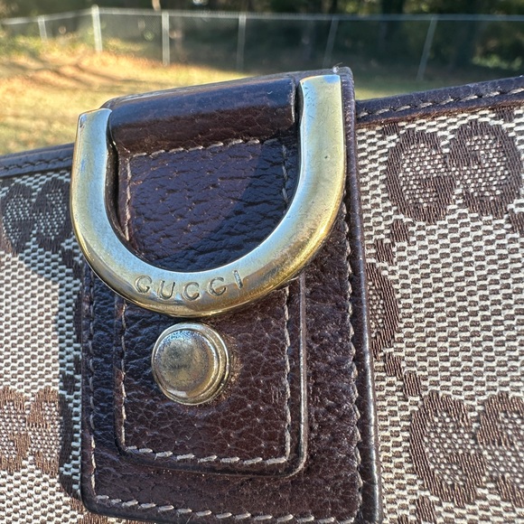 Gucci GG Abbey Wallet Fabric Wallet w/ Gold Hardware Code: 141412214 Preloved - Picture 4 of 11